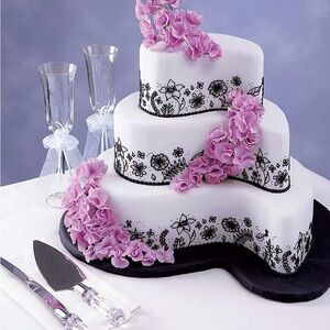 Wilton Performance Pans 3-Tier Deep Cake Pan Set, Paisley